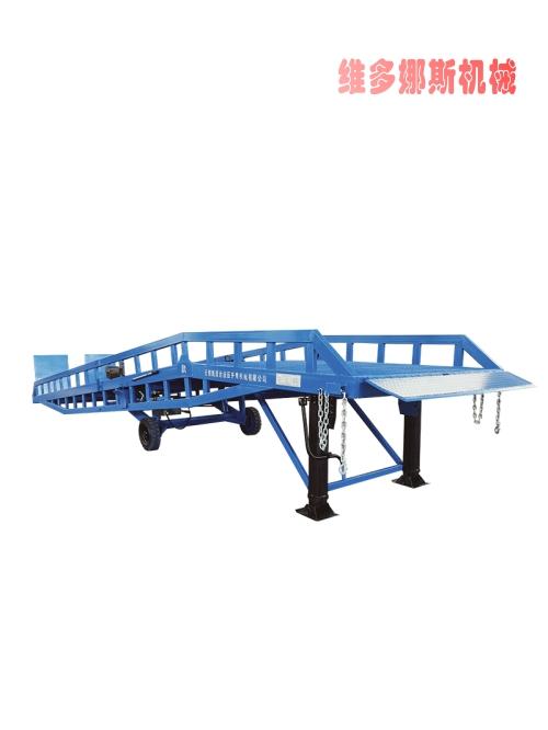 移動(dòng)式液壓登車橋